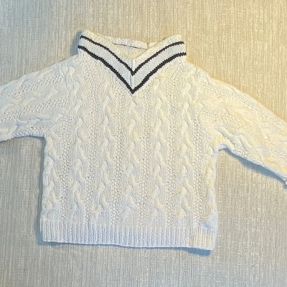 Ralph Lauren Baby White 100% Cotton V-Neck Cricket Sweater Size 0-6 Months